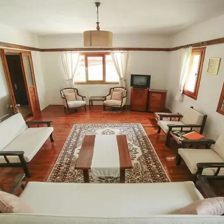 5 Yatak Odali Villa Kas